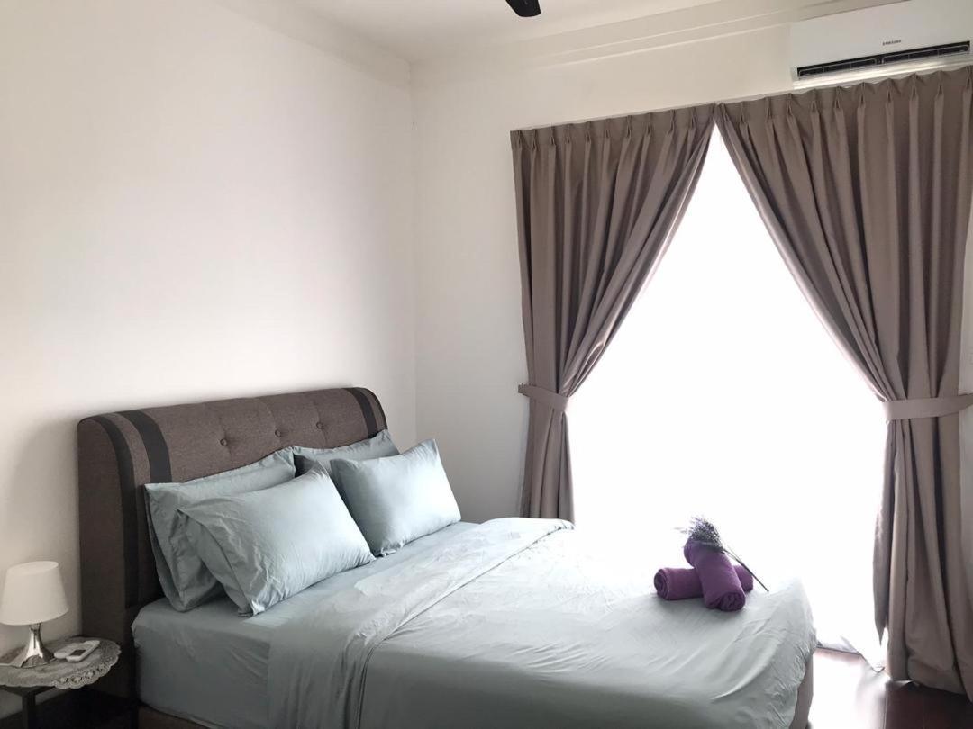 Jb City Ciq-R&F Shopping Mall Apartment Johor Bahru Esterno foto