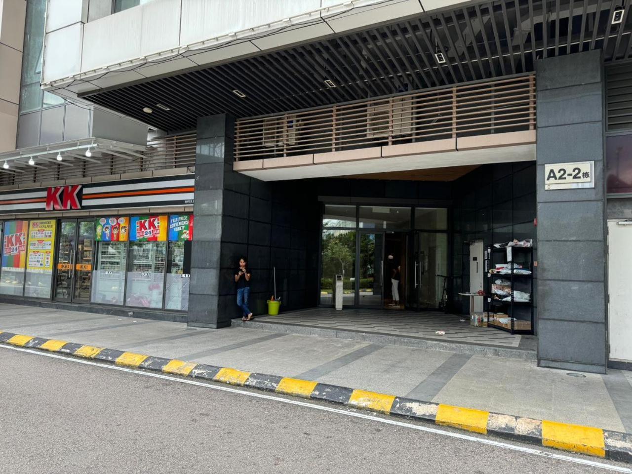 Jb City Ciq-R&F Shopping Mall Apartment Johor Bahru Esterno foto
