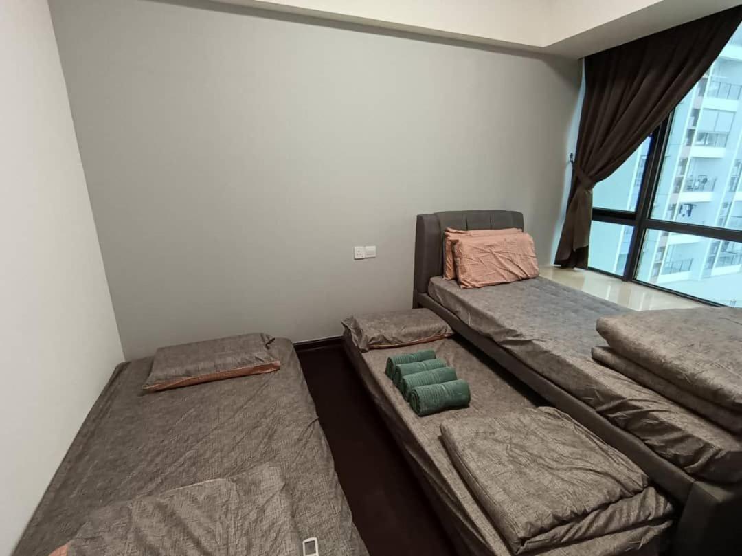 Jb City Ciq-R&F Shopping Mall Apartment Johor Bahru Esterno foto