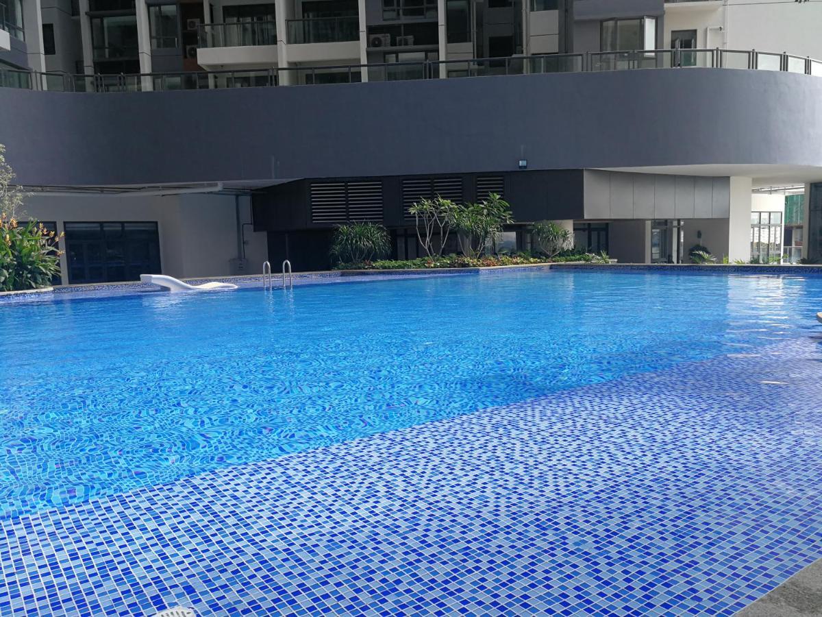 Jb City Ciq-R&F Shopping Mall Apartment Johor Bahru Esterno foto