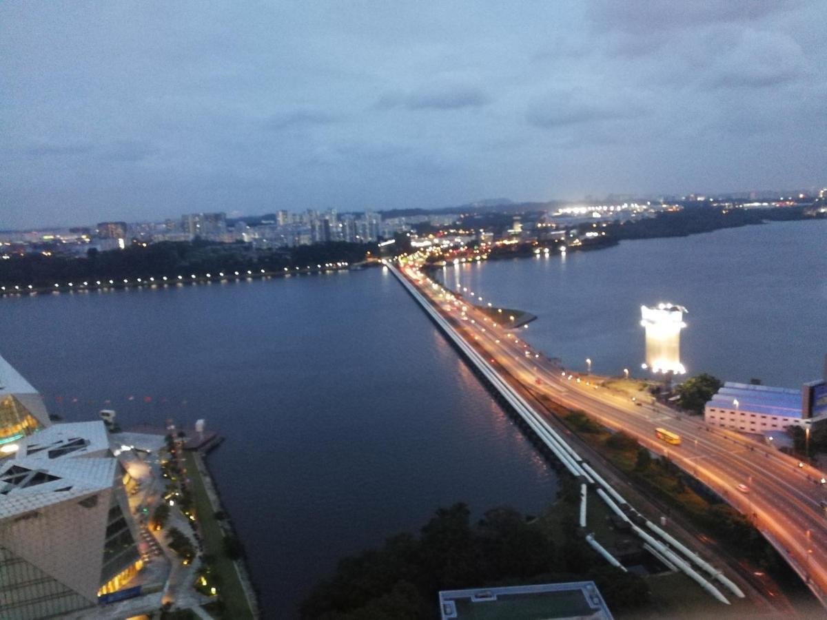 Jb City Ciq-R&F Shopping Mall Apartment Johor Bahru Esterno foto